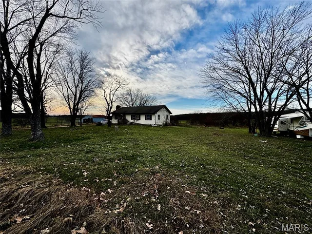 Front exterior — 36911 Highway Bb Lebanon Missouri real estate