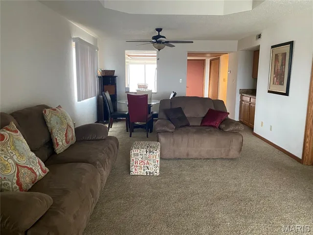 Primary bedroom — 23 E Casa Seville Drive Lake Ozark Missouri real estate