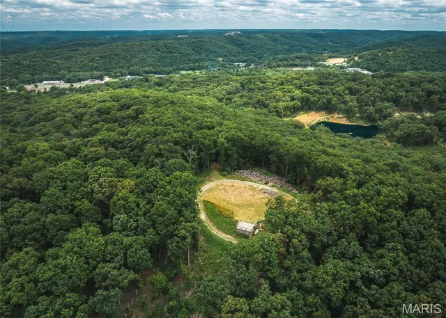 1 Trails Ends Trail, House Springs MO