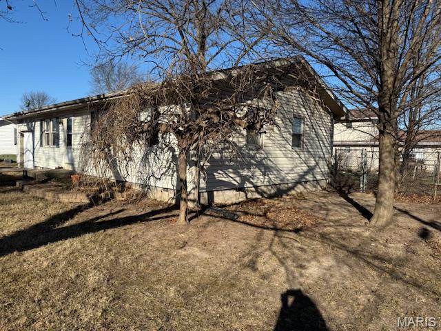 Front exterior — 113 Beth Street Licking Missouri real estate