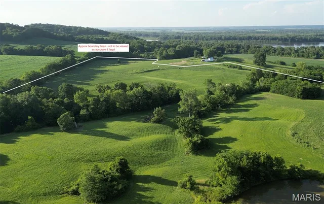 Kitchen — 117.25 acres Hwy 79 Unincorporated Missouri real estate