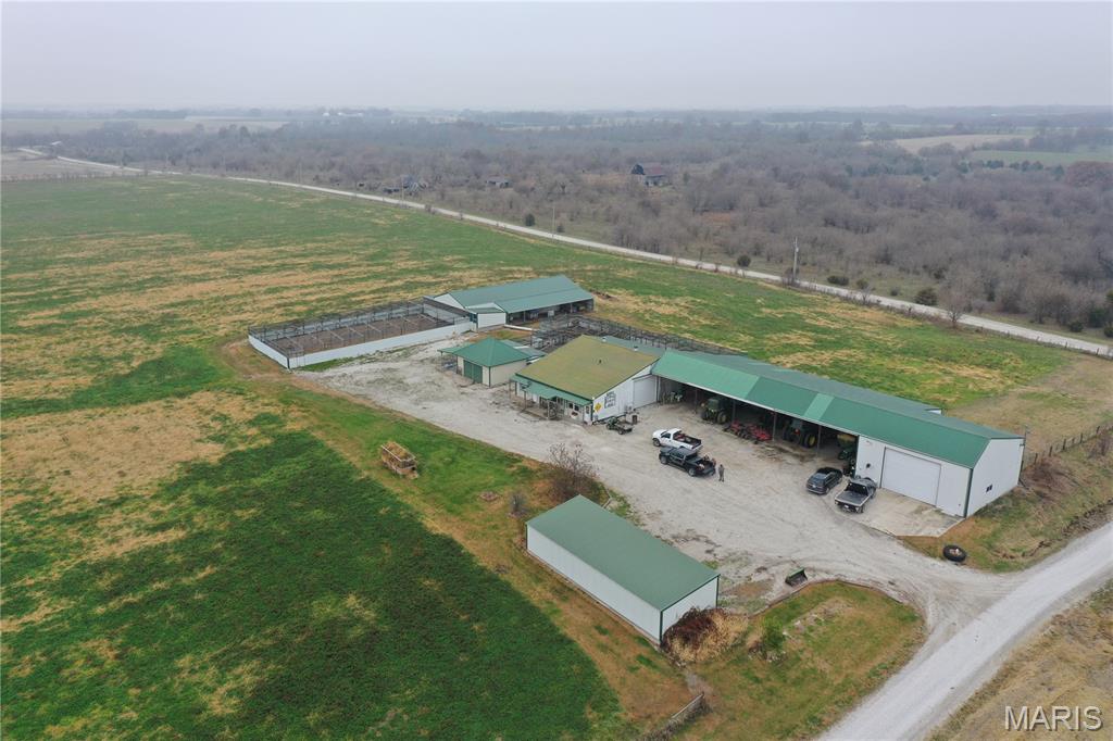 17053 Siloam Avenue, Mendon MO real estate