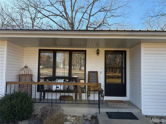 Front exterior — 13915 Maple Lane Plato Missouri real estate