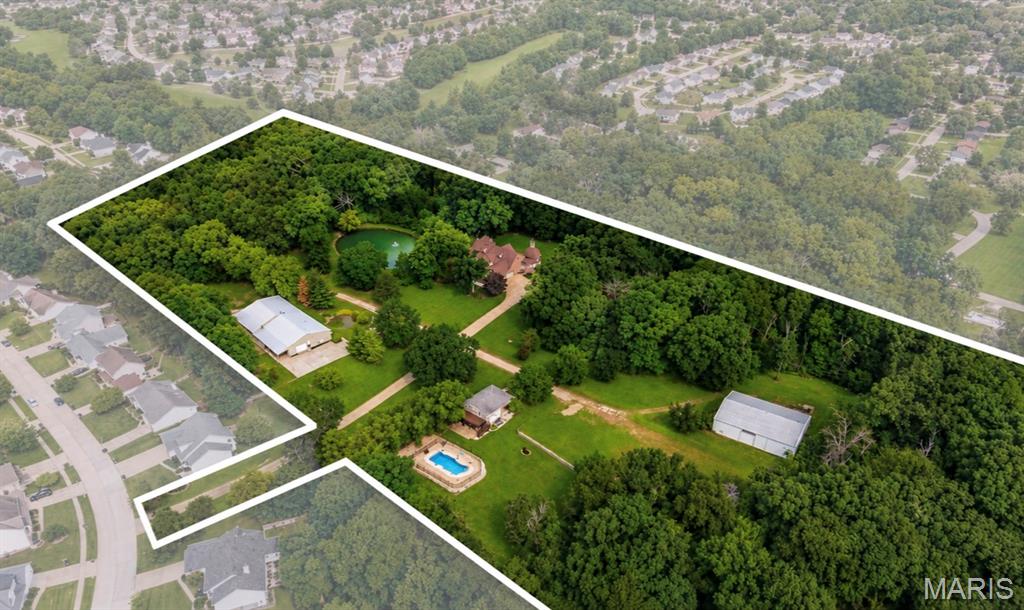 1252 Pinehurst Club Court O'Fallon Missouri 5 bedroom 6 bathroom home for sale listed at $2,895,000