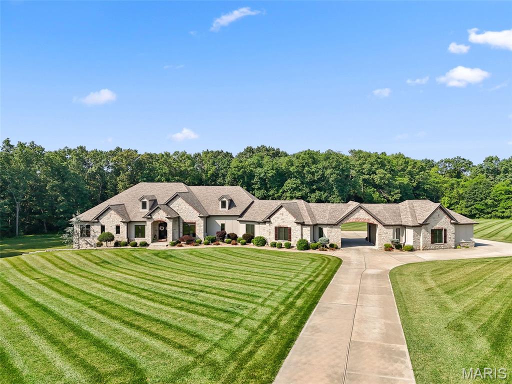 32 Taylors Way, Foristell MO