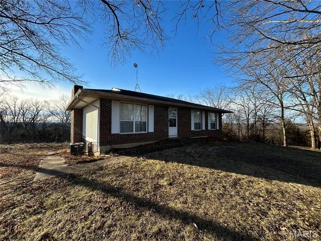 314 County Road 212, Linn MO real estate