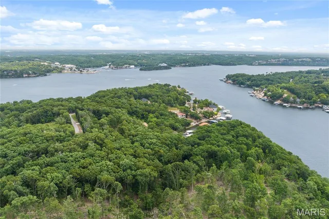9.26 Acres St. Croix Drive, Sunrise Beach MO real estate
