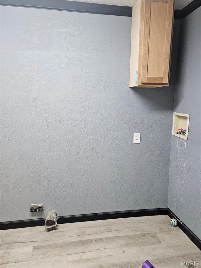 Primary bedroom — 21255 Laramie Road St Robert Missouri real estate