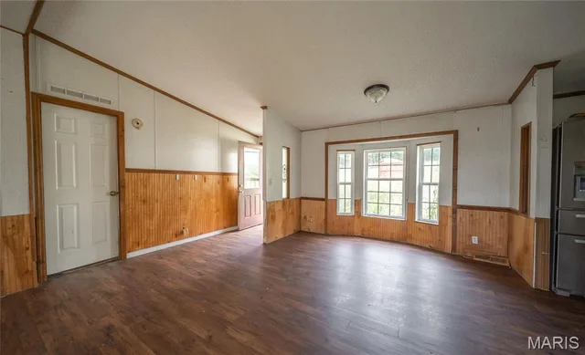 Kitchen — 16500 Buttercup Road Crocker Missouri real estate