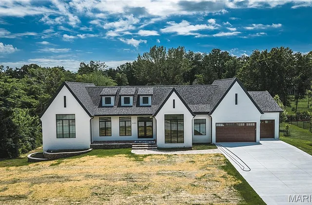 604 Winchester Drive, Rolla MO