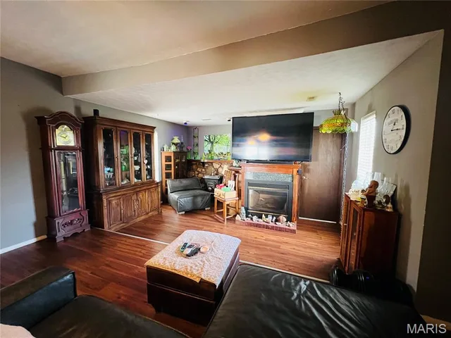 Primary bedroom — 12040 County Road 267A Puxico Missouri real estate