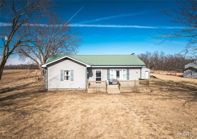 Front exterior — 61120 Jubilee Greencastle Missouri real estate