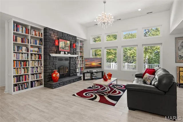 Primary bedroom — 1416 Grand Point Boulevard Sunrise Beach Missouri real estate