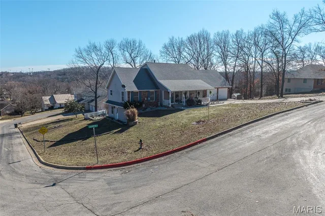 Front exterior — 206 Lafayette Circle Waynesville Missouri real estate