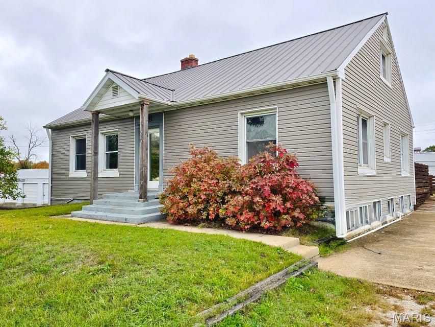 820 Sam Houston Boulevard, Houston MO