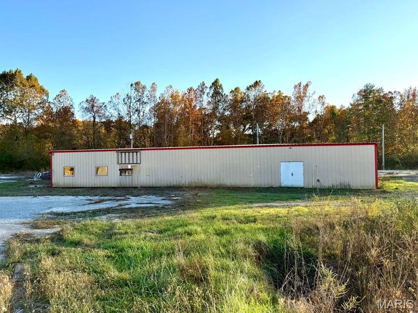 000 Hwy B Houston Missouri home for sale listed at $79,900