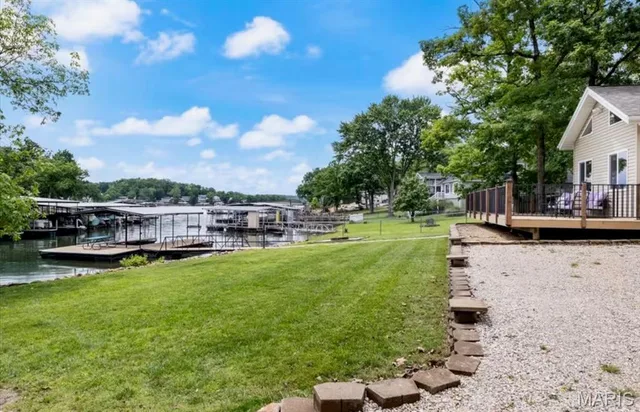 Front exterior — 73 Truetken Point Lake Ozark Missouri real estate