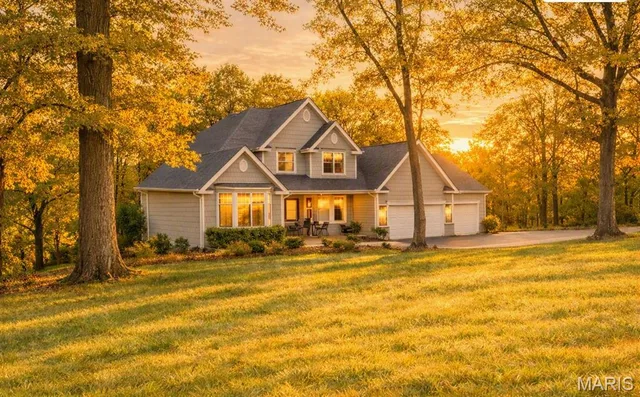 Front exterior — 364 Whispering Forest Lane Pacific Missouri real estate