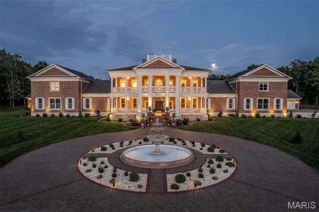 345 Coach Road