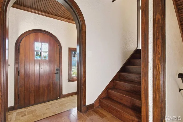 Primary bedroom — 335 Westwood Drive Houston Missouri real estate