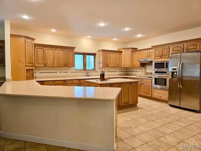 Kitchen — 20404 Alpine Trail Raymondville Missouri real estate