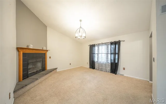 Kitchen — 22130 Rhyme Lane Waynesville Missouri real estate