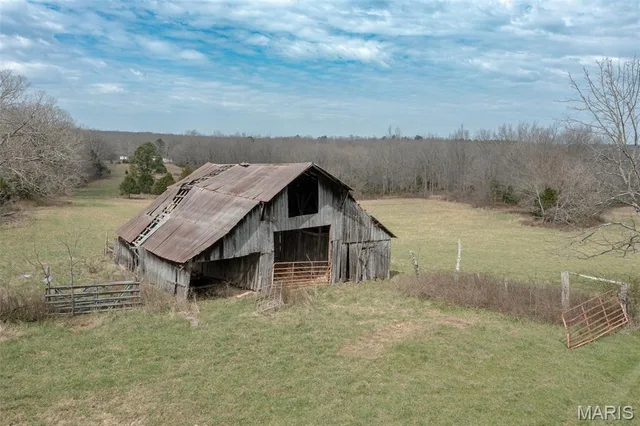 Front exterior — 72 off OCR 159 Fremont Missouri real estate