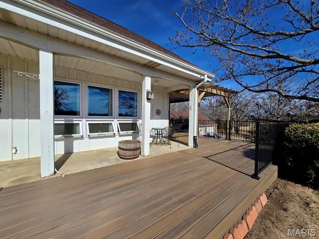 Kitchen — 411 Craig Lane Raymondville Missouri real estate