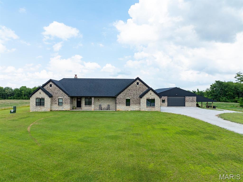 27650 Iowa Road, Perry MO real estate