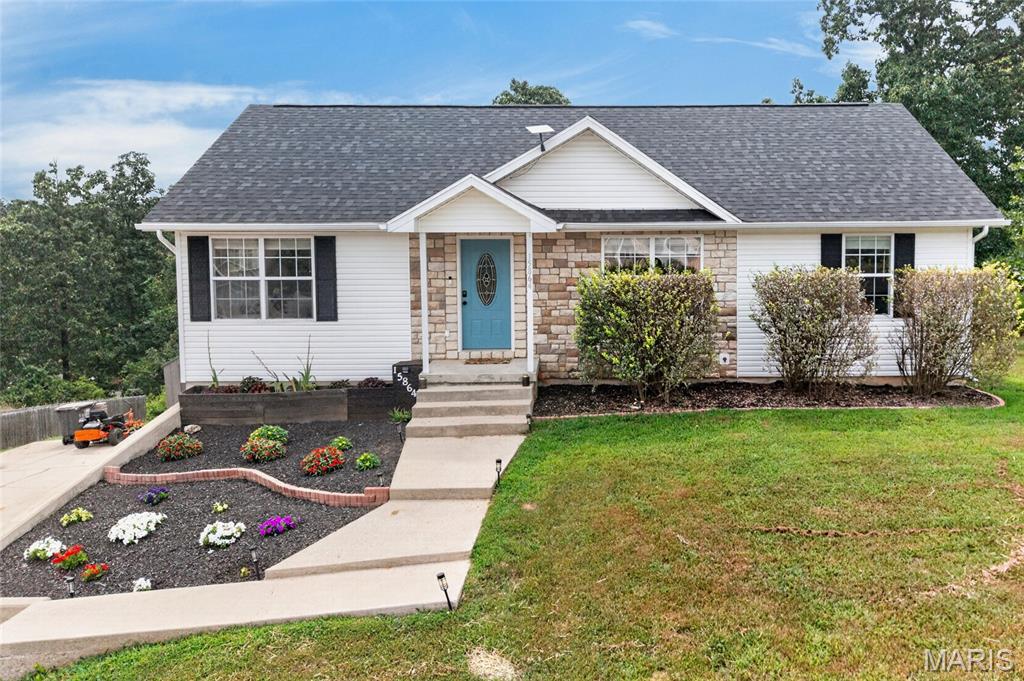 15864 Tundra Street St Robert Missouri 3 bedroom 2 bathroom home for sale listed at $269,900