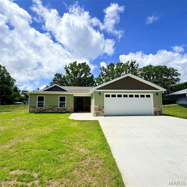 13244 Half Drive Dixon Missouri 3 bedroom 2 bathroom home for sale listed at $279,900