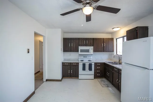 Kitchen — 13416 Colorado Road Dixon Missouri real estate