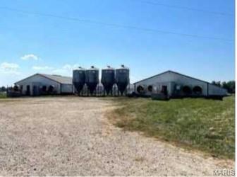 7485 Pike 418 Middletown Missouri 2 bedroom 2 bathroom home for sale listed at $1,995,000