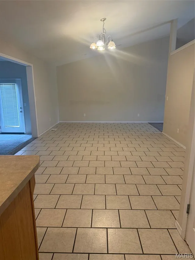 Kitchen — 19545 Lenox Lane Waynesville Missouri real estate