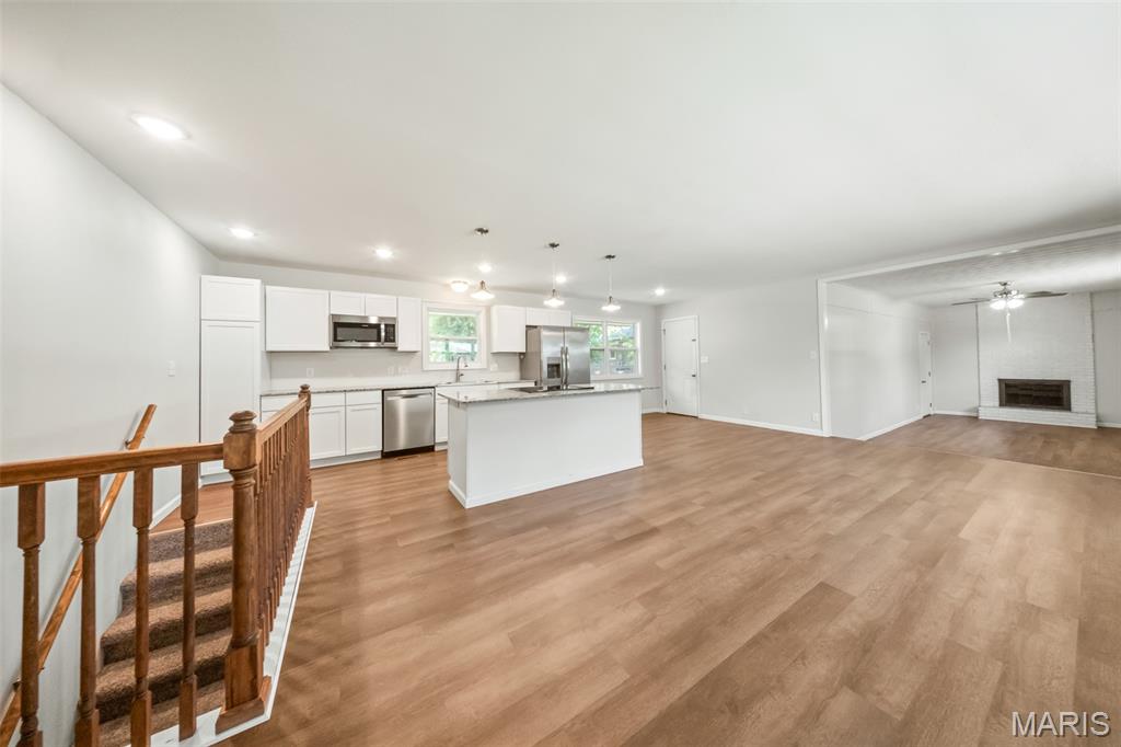 101 Elliott Drive Waynesville Missouri 5 bedroom 3 bathroom home for sale listed at $259,900
