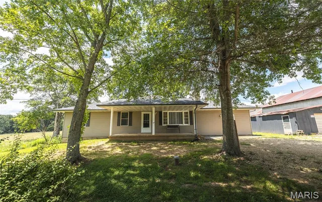 Front exterior — 13515 County Road 2190 Rolla Missouri real estate