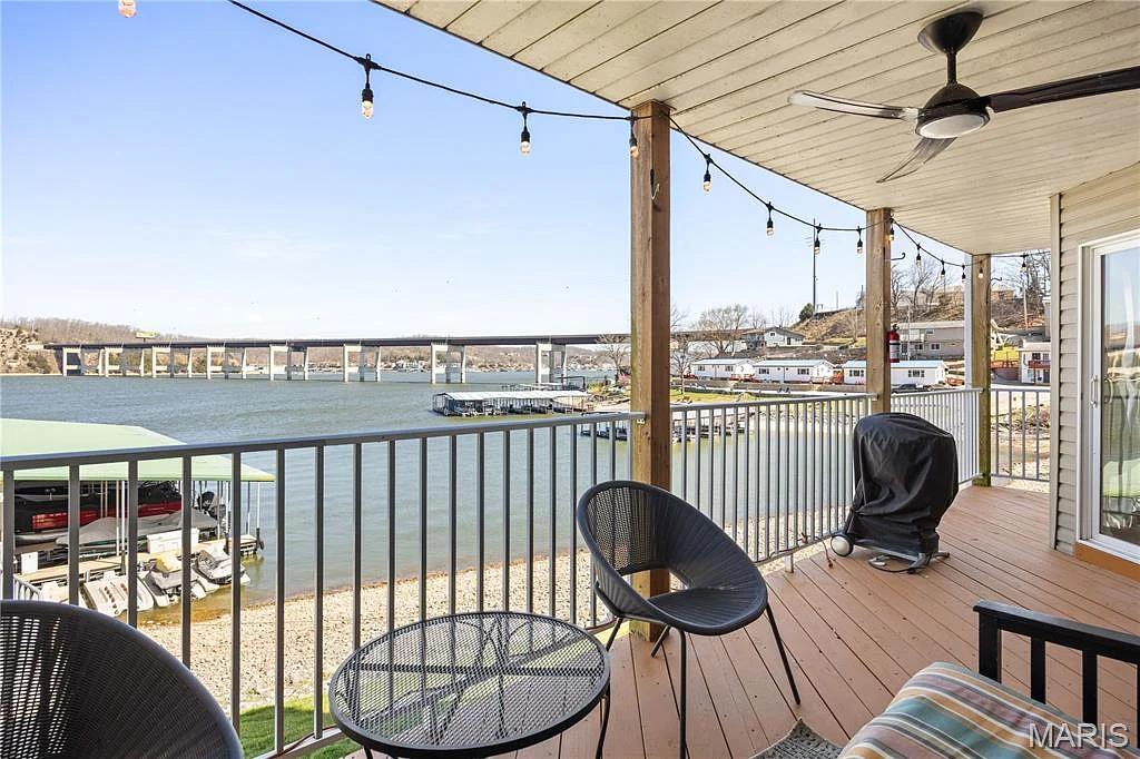 245 Plaza Beach Drive, Camdenton MO