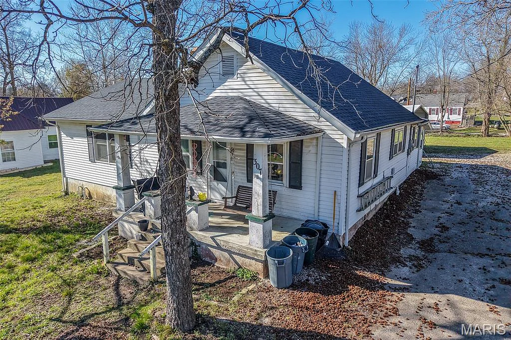 307 Webster Street, Richland MO