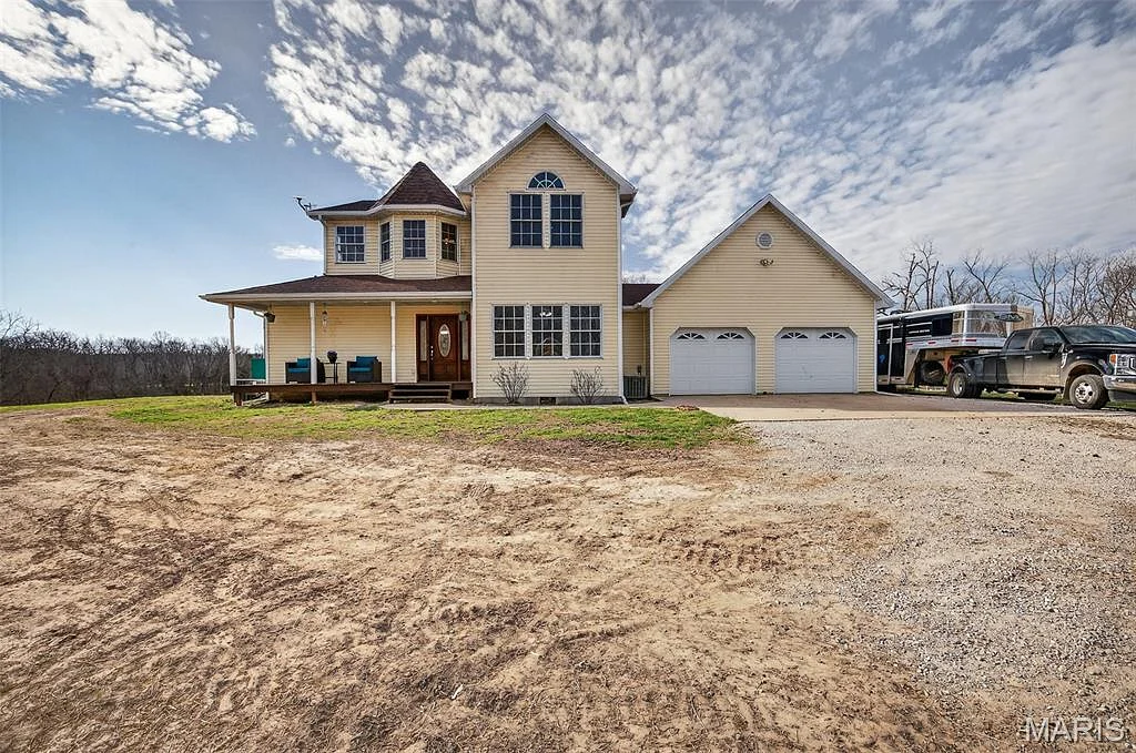 33992 Garrett Road, Richland MO