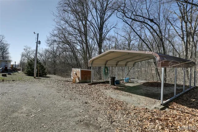 Primary bedroom — 19503 State Highway Y Lewistown Missouri real estate