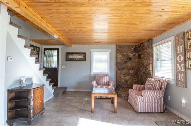 Primary bedroom — 402 S Bland Avenue Belle Missouri real estate