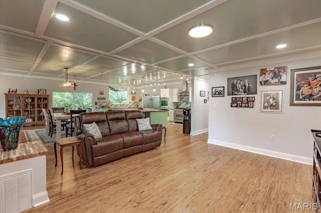 Kitchen — 7644 Highway 17 Houston Missouri real estate