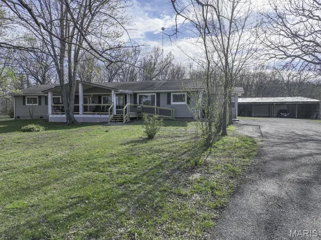 Front exterior — 2066 State Road Jj Stoutland Missouri real estate