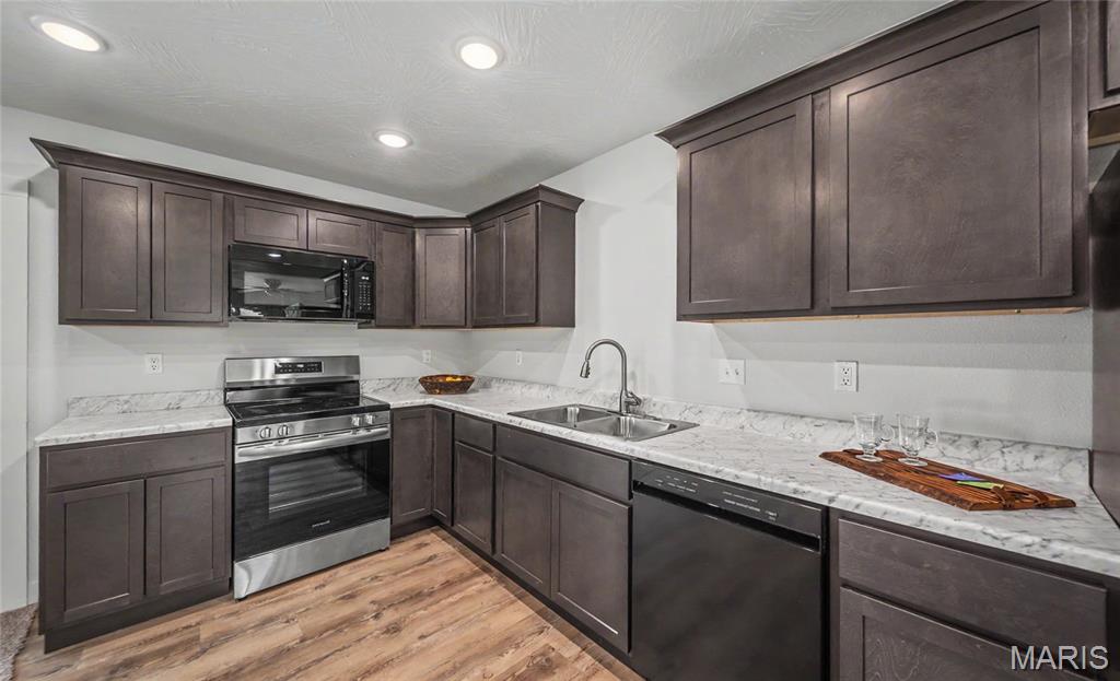343 Winter Drive St James Missouri 4 bedroom 2 bathroom home for sale listed at $275,000