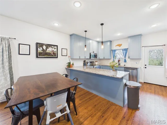 Primary bedroom — 223 Hawkins Avenue Crocker Missouri real estate