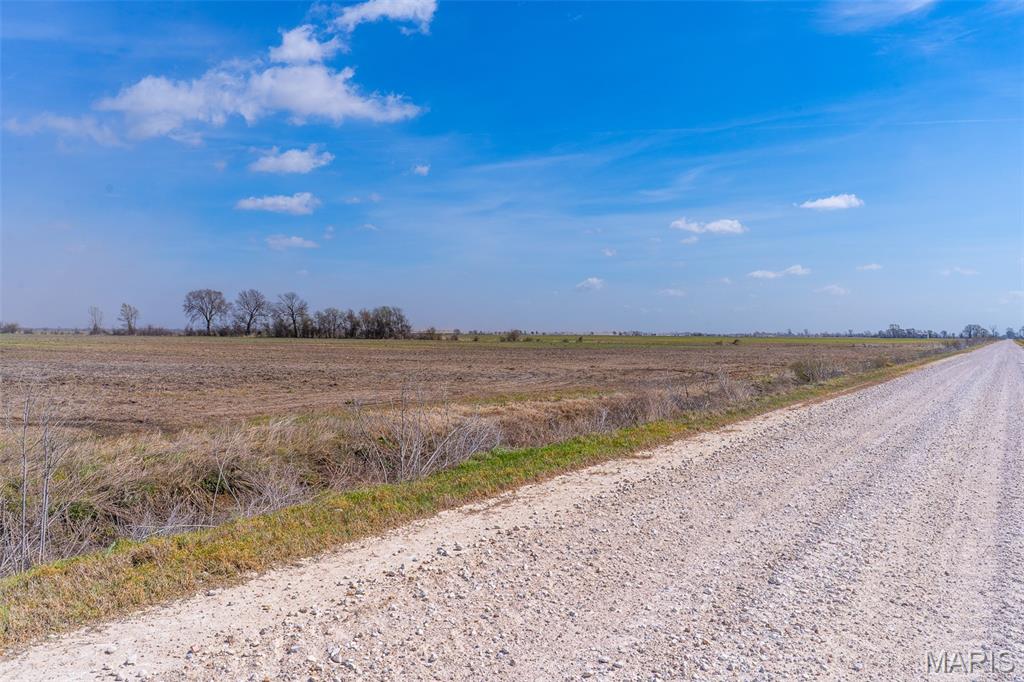 000 CR 820 Matthews Missouri home for sale listed at $2,206,160