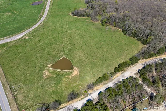 Primary bedroom — 20.81 Acres Highway C New Haven Missouri real estate