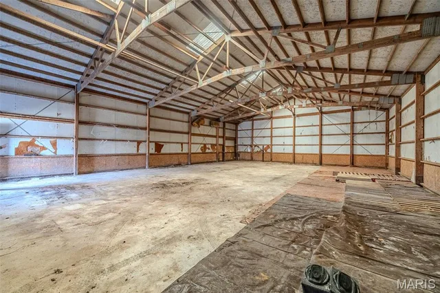 Primary bedroom — 1389 Crater Hill Road Camdenton Missouri real estate
