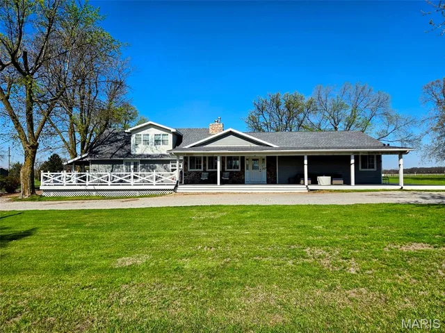 Front exterior — 55272 Buffalo Lane New London Missouri real estate