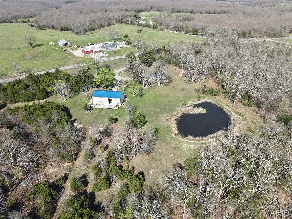 19219 133 Highway, Dixon MO real estate